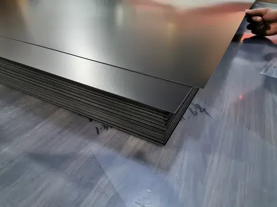 Màng nhựa PVC chịu lửa - Sản phẩm tấm nhựa có thể tùy chỉnh kích thước từ nhà sản xuất hình ảnh 1-description