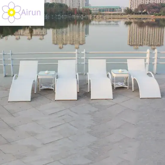 Bộ bàn ghế ngoại thất bằng ghế dài hình ảnh 1-description