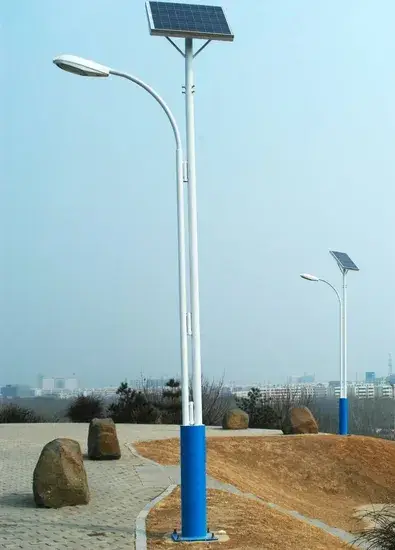 Đèn đường dẫn năng lượng mặt trời thông minh loại tách rời tự động cho khu vực ngoại trời chống nước cấp độ IP65 hình ảnh 1-description