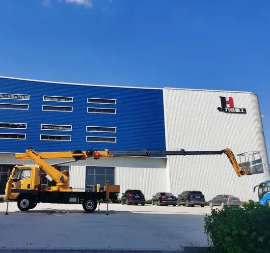 Xe tải gắn cần cẩu thủy lực nâng hàng trên cao từ 21m đến 45m với cánh tay kéo dài hình ảnh 1-description