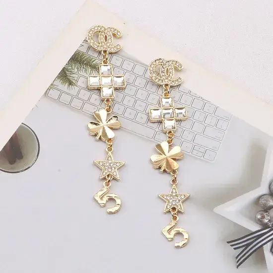 Bông tai ngọc trai cao cấp được thiết kế độc đáo, mạ vàng từ chất liệu thép không gỉ S925 bạc sterling hình ảnh 1-description