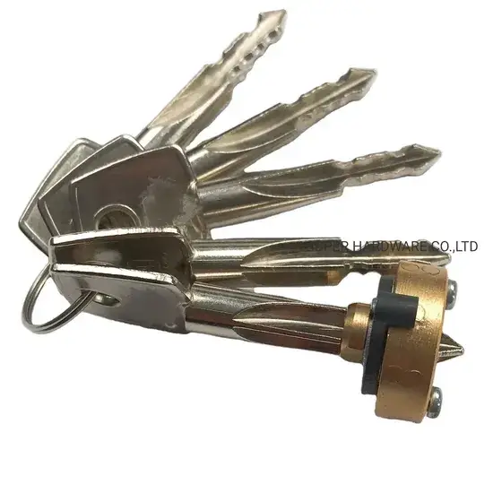 Khóa trụ đồng thau chất lượng cao với kiểu dáng khóa chéo kim loại hình ảnh 1-description