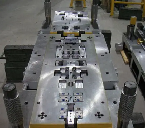 Đơn vị sản xuất tấm kim loại chất lượng cao cho việc dập khuôn hình ảnh 1-description