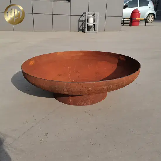 Bữa tiệc nướng thịt ngoài trời với lò sưởi kim loại chậu đốt sáng tạo hình ảnh 1-description