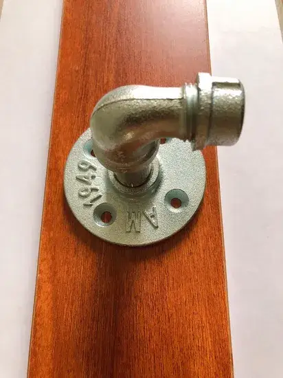 Phụ kiện ống thép đen dẻo ren 3/4 inch - Sản phẩm đế sàn chất lượng hình ảnh 1-description