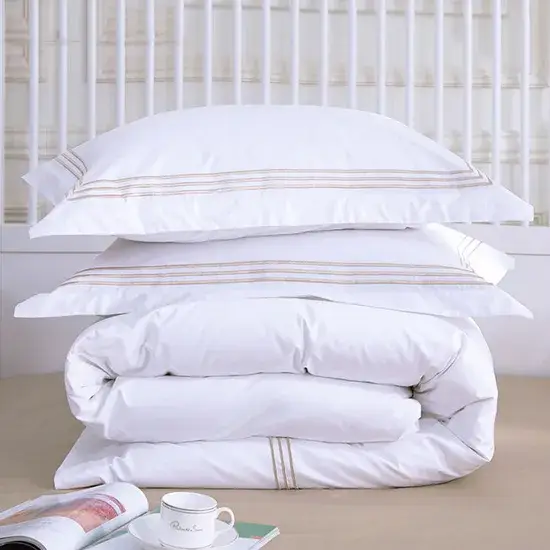 Chăn ga trải giường từ cotton cao cấp cho khách sạn 5 sao, đính hạt thêu tinh tế hình ảnh 1-description
