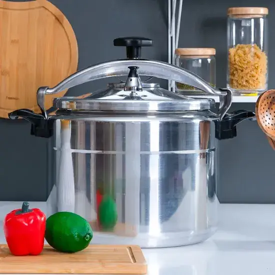 Nồi áp suất nhôm: lựa chọn tốt cho việc nấu nhanh và tiết kiệm thời gian hình ảnh 1-description
