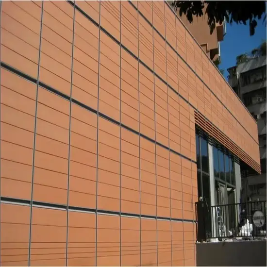 Vách kính cường lực siêu trắng thời trang và tinh tế hình ảnh 1-description
