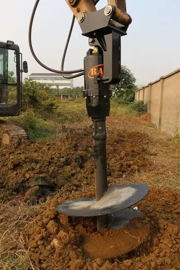 Máy xúc Rea2500 1.5-3t: Giải pháp đào lỗ cọc đất thủy lực hiệu quả hình ảnh 1-description