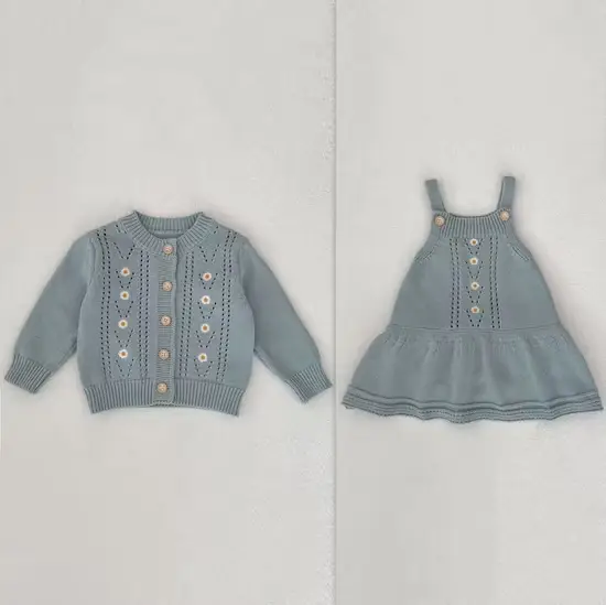 Trẻ sơ sinh: Áo len cotton màu xanh, quần áo thu đông và váy thêu hoa cúc rỗng cho bé gái hình ảnh 1-description