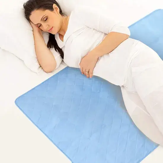 Tấm lót thay tã cho trẻ em và người lớn tái chế, bền đẹp và tiện lợi hình ảnh 1-description