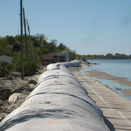 Container địa kỹ thuật xử lý bùn - Bao địa kỹ thuật dệt PP Geotube, Geobag, túi cát địa kỹ thuật với giá cạnh tranh hình ảnh 1-description
