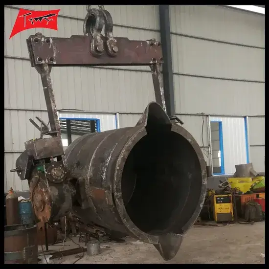 Quy trình sản xuất thép đúc từ kim loại nóng chảy đổ vào khuôn môi hình ảnh 1-description