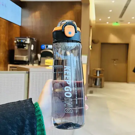 Cốc nước thể thao bằng nhựa chống va đập, tiện lợi cho gym và hoạt động ngoài trời hình ảnh 1-description
