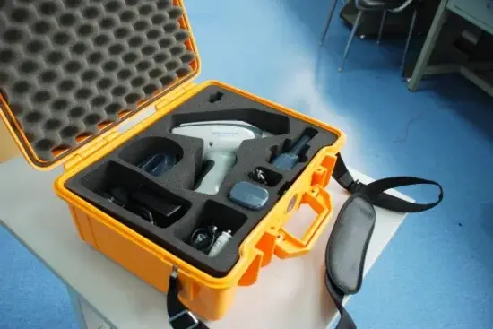 Máy Phân Tích Khoáng Sản Di Động Genius7000: Thiết Bị XRF Cầm Tay để Đo Kiểm Khoáng Sản hình ảnh 1-description