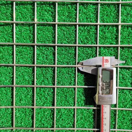 Tấm lưới hàn phủ PVC với giá ưu đãi hấp dẫn hình ảnh 1-description