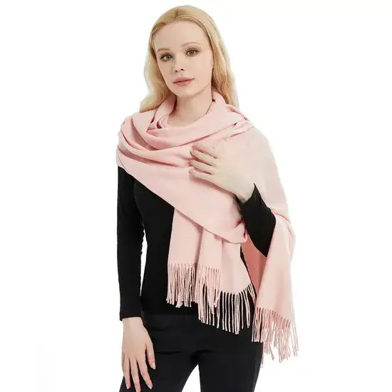 Khăn Pashmina màu hồng dành cho phụ nữ: Phong cách đơn giản và thanh lịch cho đám cưới hình ảnh 1-description