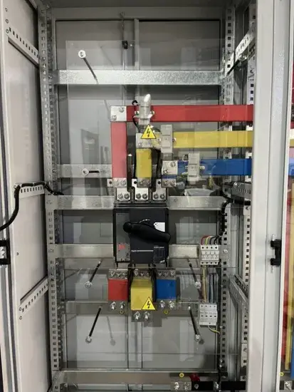 Tùy chỉnh tủ phân phối điện cho bệnh viện và sử dụng ngoài trời hình ảnh 1-description
