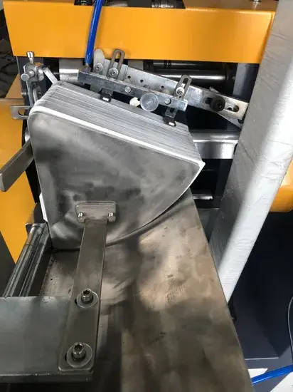 Máy tạo ống giấy tự động chế biến vật liệu PE/ sơn gốc nước với hiệu suất vượt trội hình ảnh 1-description