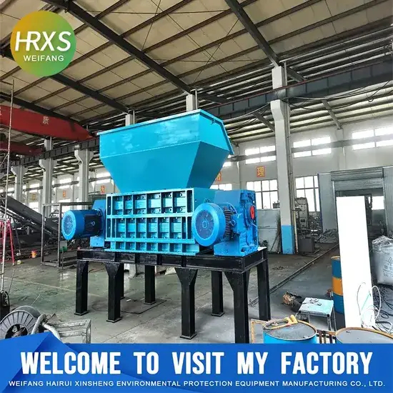 Sử dụng xác động vật và nhựa tái chế trong dự án bảo vệ môi trường hình ảnh 1-description