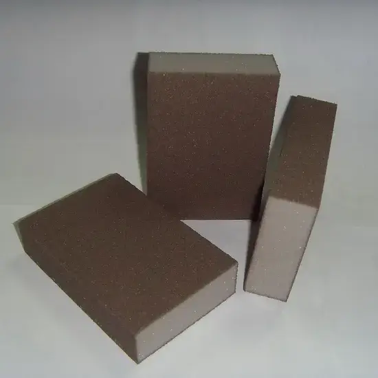 Bọt chà nhám oxit nhôm sử dụng cho bề mặt gỗ và kim loại tại nhà máy hình ảnh 1-description